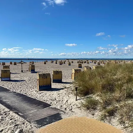 Strandnixe Burgtiefe auf Fehmarn